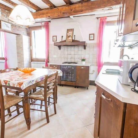 Canal Dream Cosy Apartment With Canal View Венеция Экстерьер фото